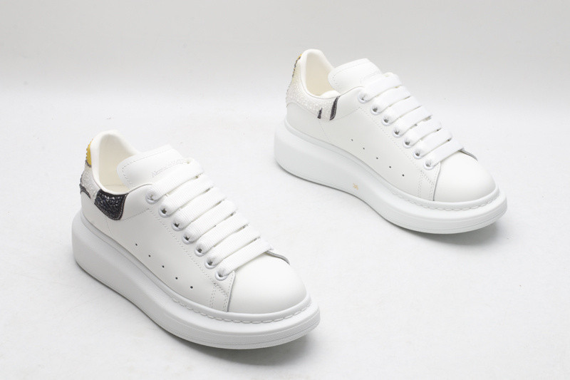 ALEXANDER MCQUEEN SNEAKER