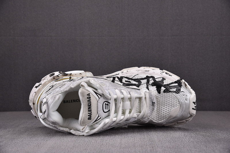 Ba*len*cia*ga runner graffiti 677403 w3ra9 9008