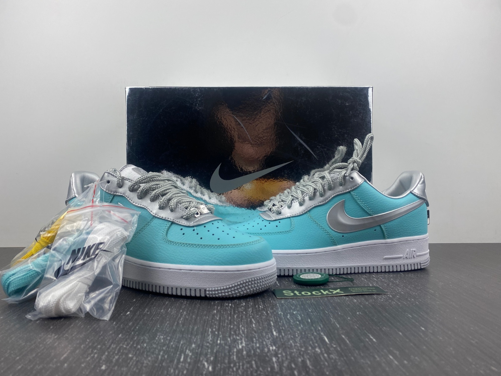 T*f*ny & co. x air force 1 low dz1382-003