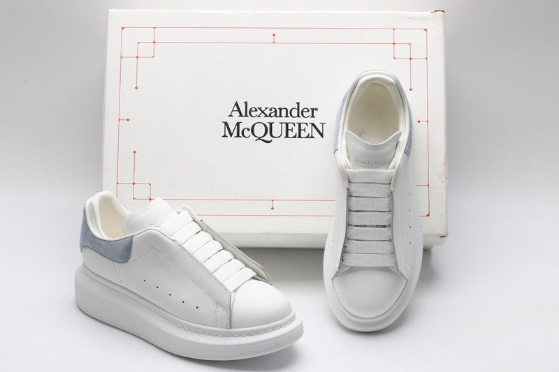 ALEXANDER MCQUEEN SNEAKER