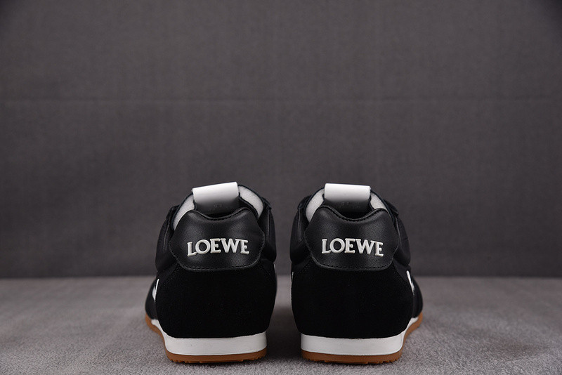Loewe Ballet Runner