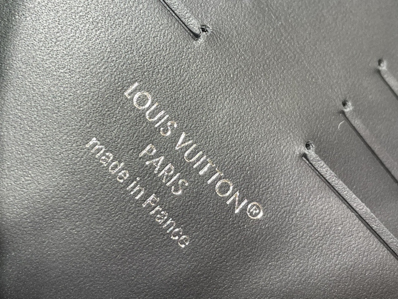 Louis Vuitton Pochette Kasai