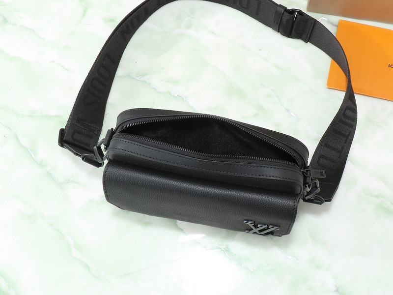 Louis Vuitton Trio Jm messenger