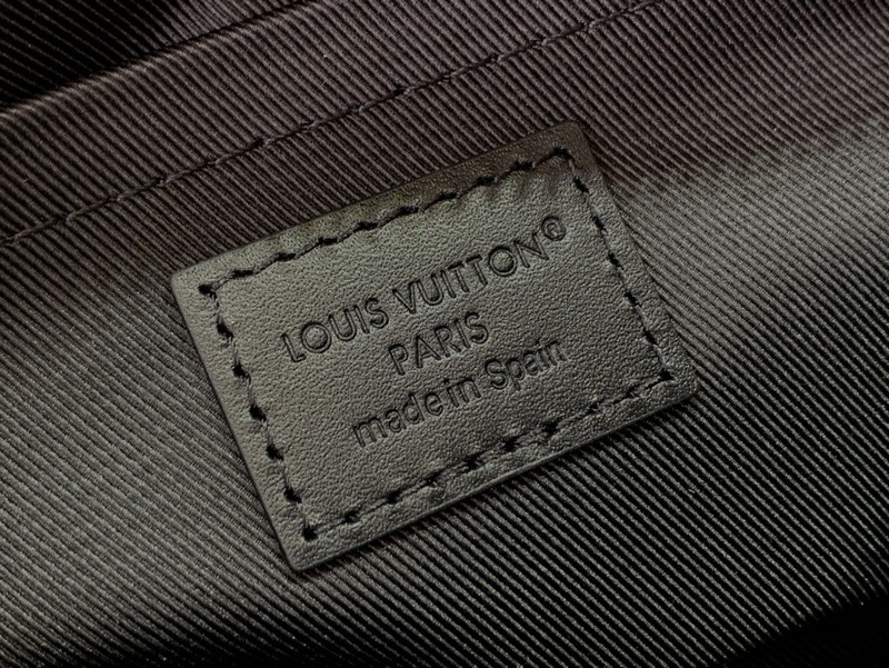 Louis Vuitton TROCADÉRO