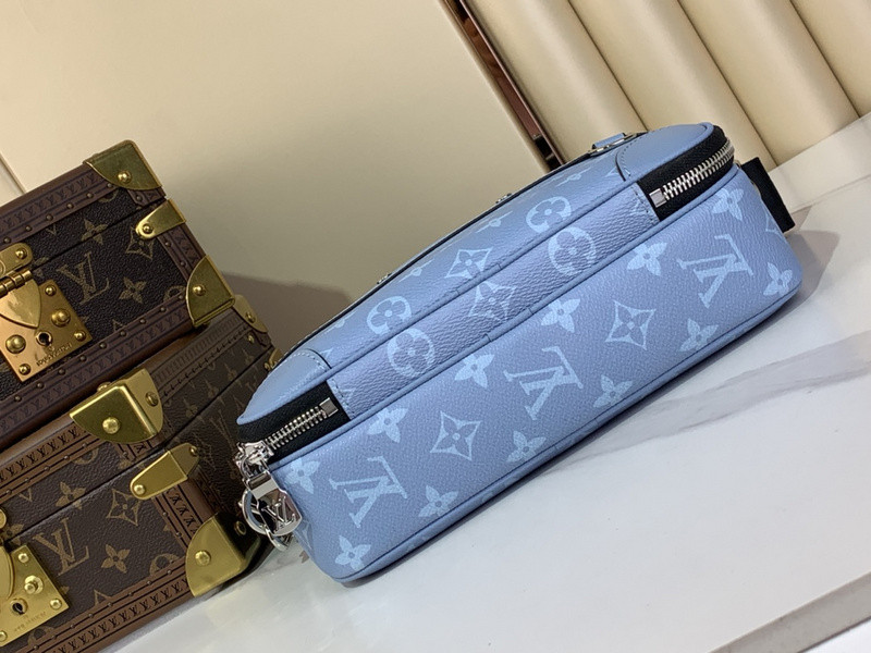 Louis Vuitton Trio Jm messenger