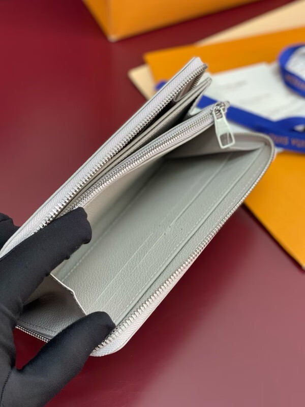 LV Zippy Wallet Monogram Empreinte Leather
