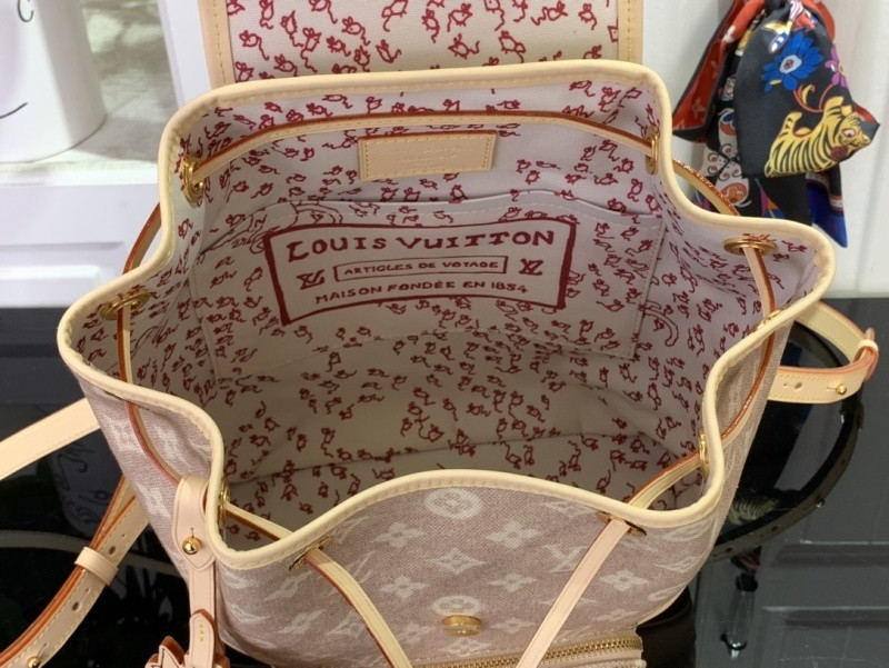 l0vis Vvtt0n monogram excursion backpack