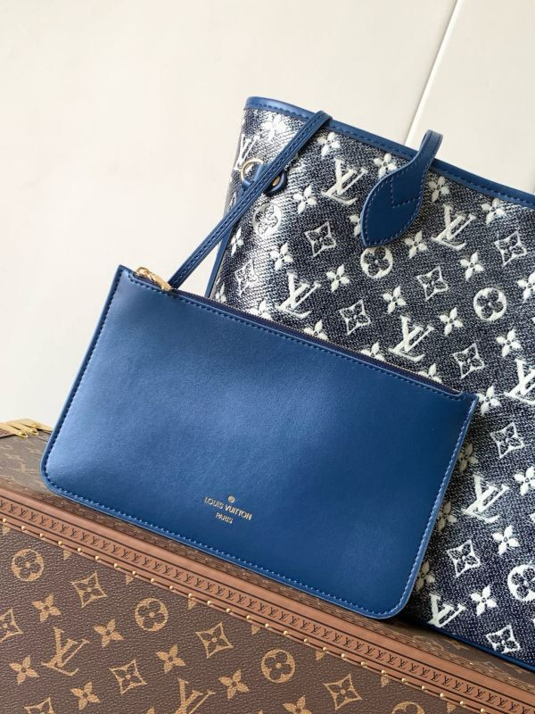 LV Neverfull Inside Out