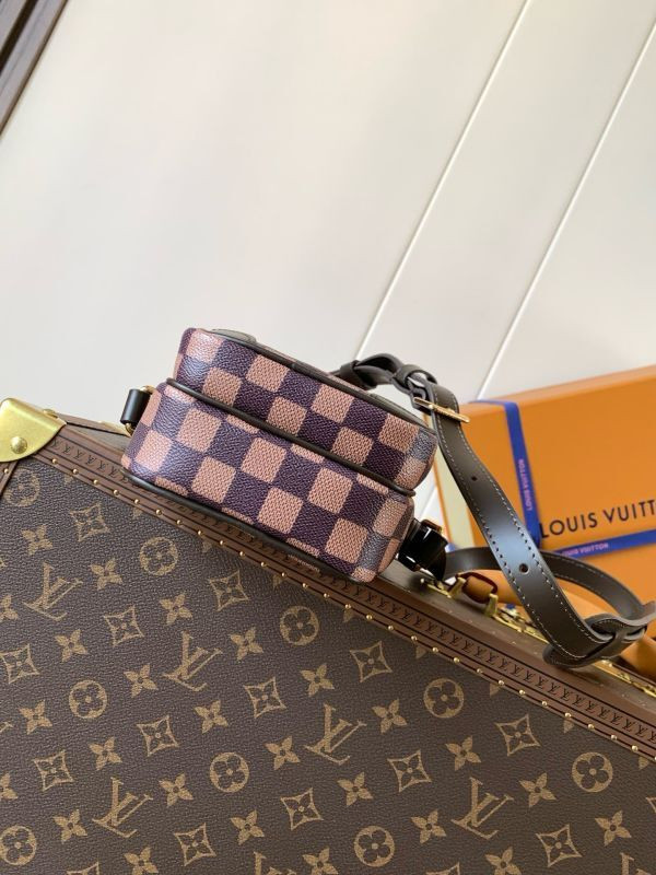 LV Amazone Damier Other