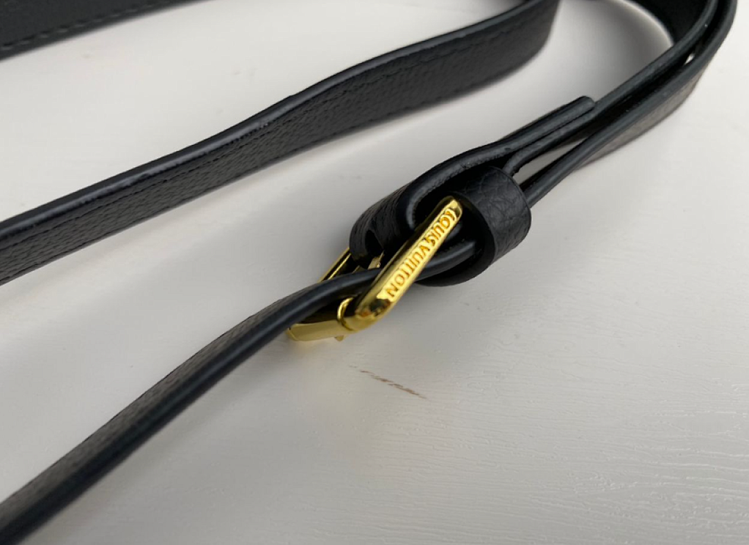 l0vis Vvtt0n monogram canvas pochette metis 25cm navy