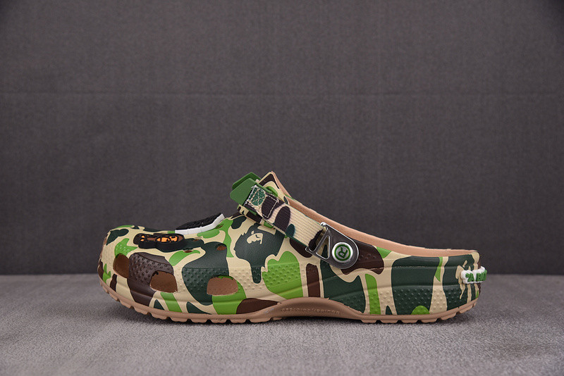 Cr*0*s classic clog a bathing ape abc camo green