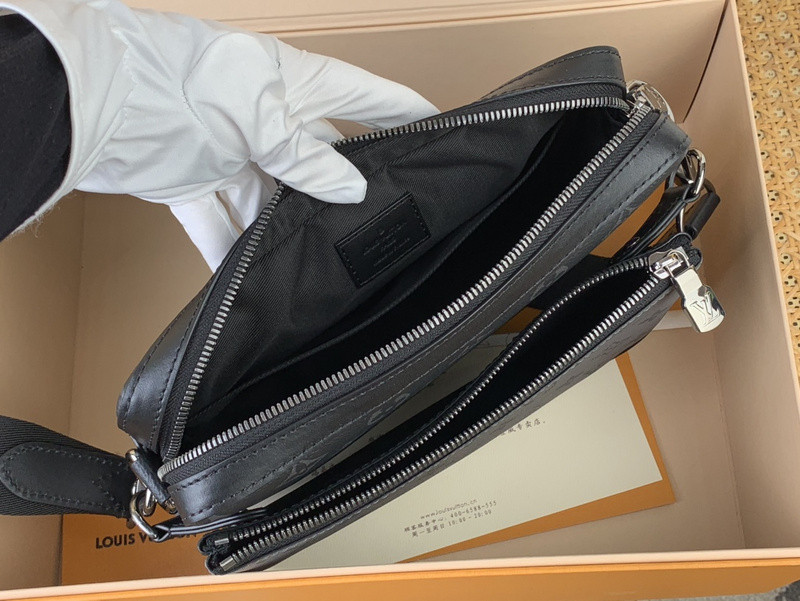 Louis Vuitton Trio Jm messenger