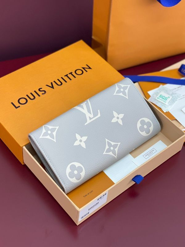 LV Wallet