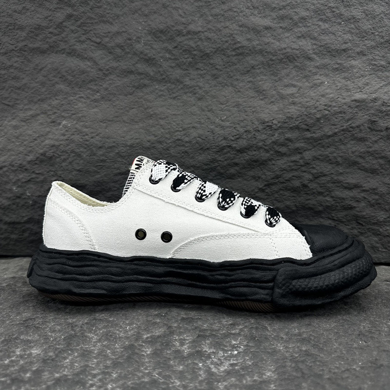 Ma1s0n mihara sneakers