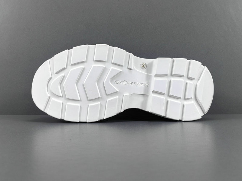 ALEXANDER MCQUEEN SNEAKER