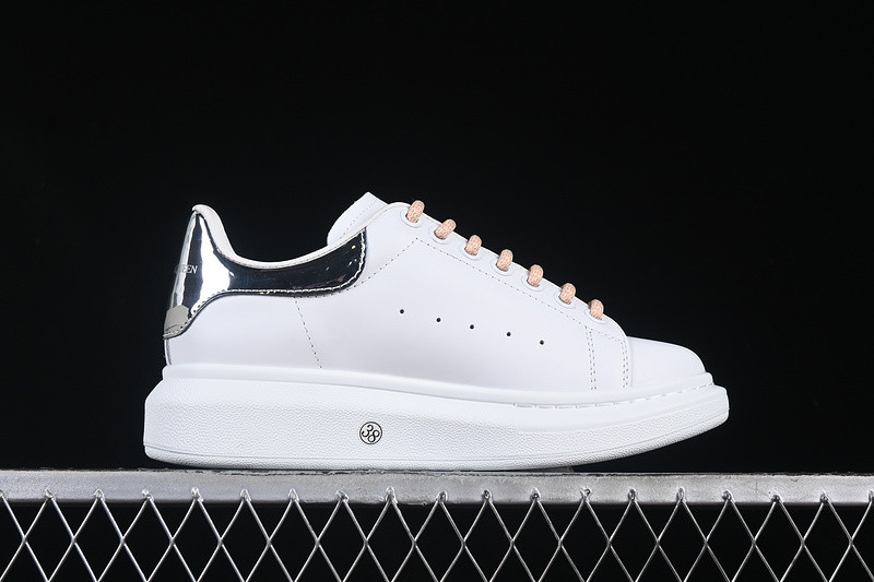 ALEXANDER MCQUEEN SNEAKER