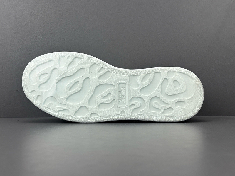 ALEXANDER MCQUEEN SNEAKER