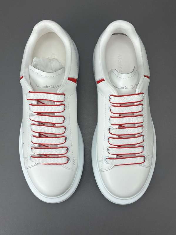 ALEXANDER MCQUEEN SNEAKER