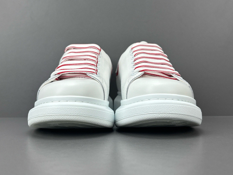 ALEXANDER MCQUEEN SNEAKER