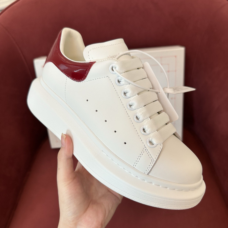 ALEXANDER MCQUEEN SNEAKER