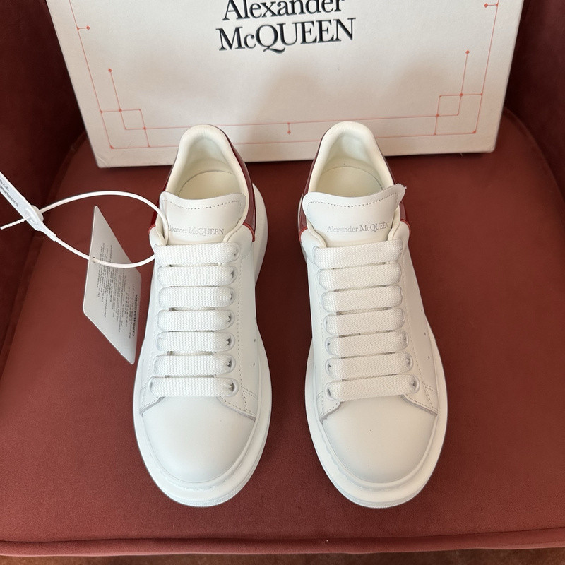 ALEXANDER MCQUEEN SNEAKER