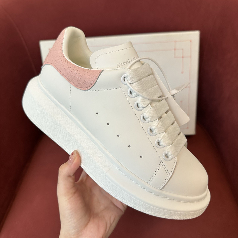 ALEXANDER MCQUEEN SNEAKER