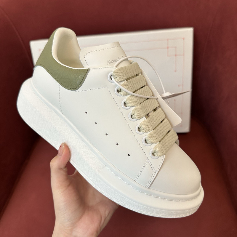 ALEXANDER MCQUEEN SNEAKER