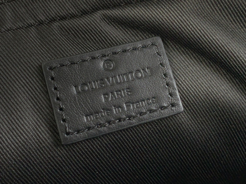 Louis Vuitton Trio Jm messenger