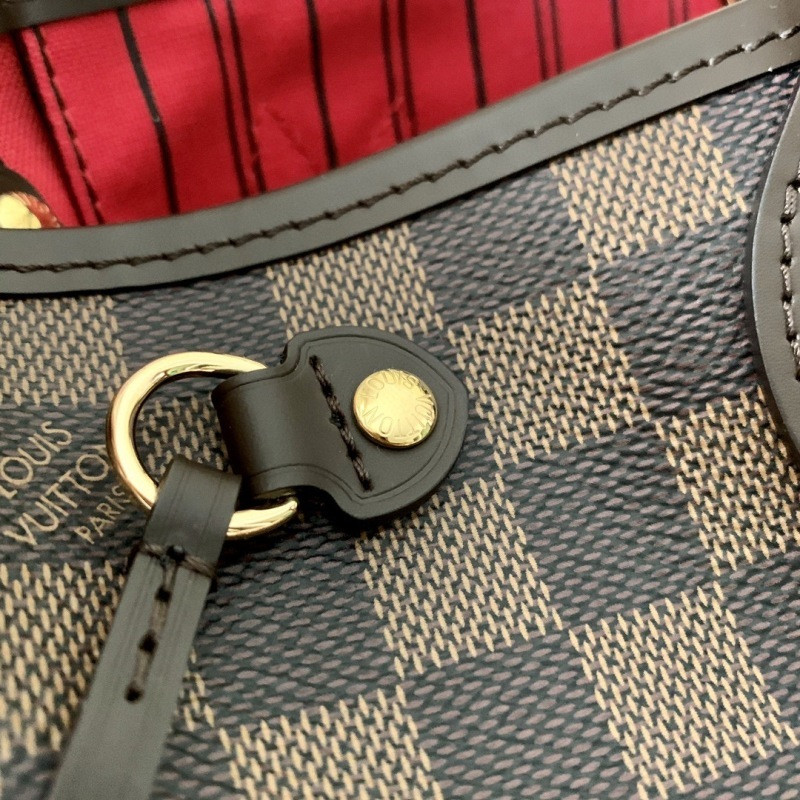 LV NEVERFULL PM TOTE BAG