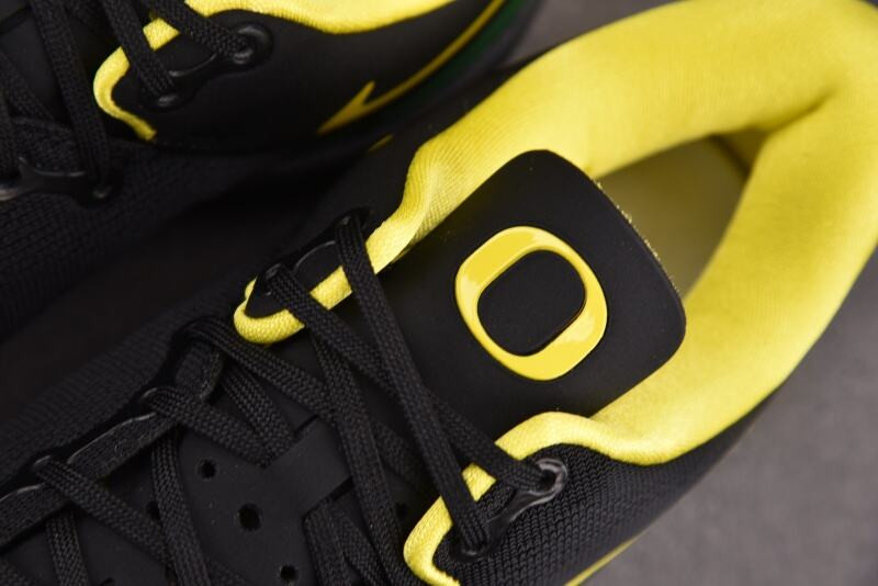 NK Kobe 8 Oregon Ducks PE PACK