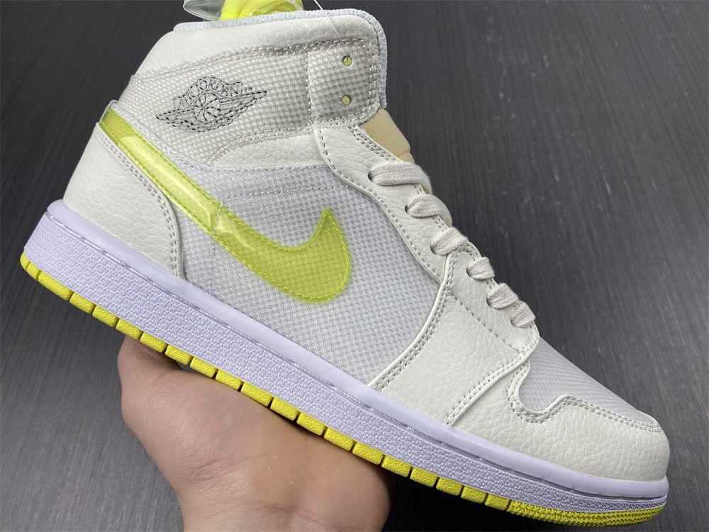 AIR JORDAN 1 MID SE VOLTAGE YELLOW DB2822-107