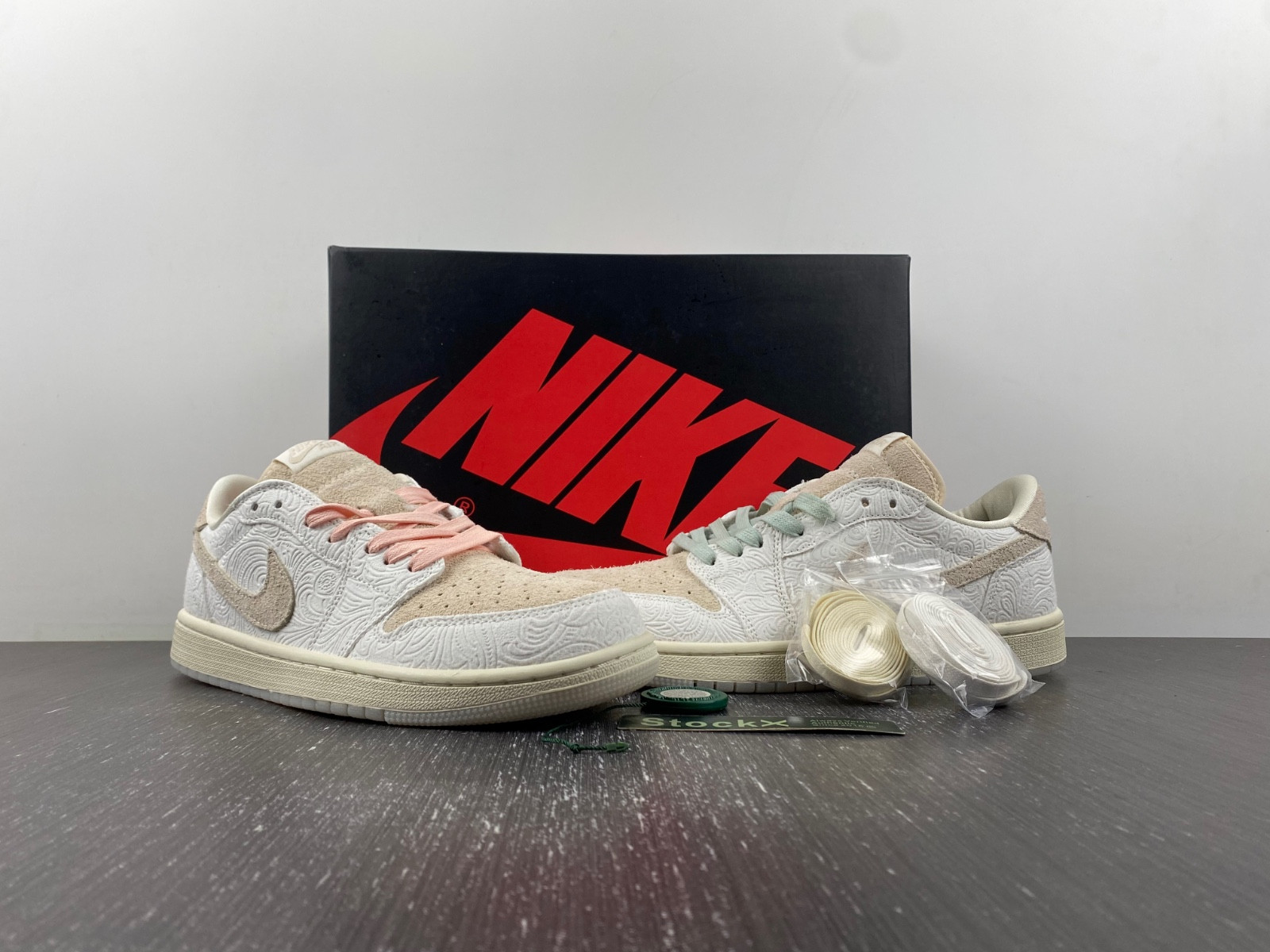 Jordan 1 Retro Low OG Chris Paul Men