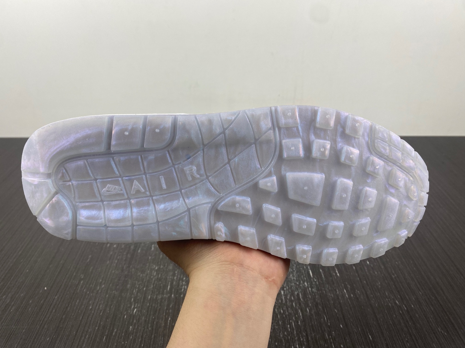 Nike Air Max 1 "Unlock Your Space" FN0608-101