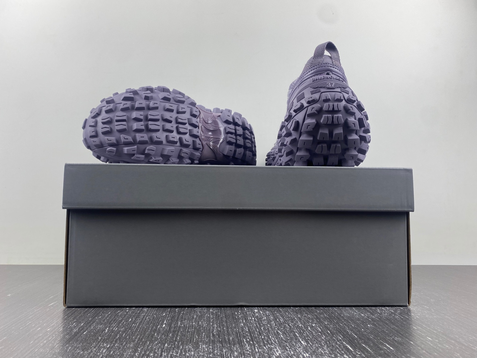 Ba*len*cia*ga bouncer chunky-sole sneakers