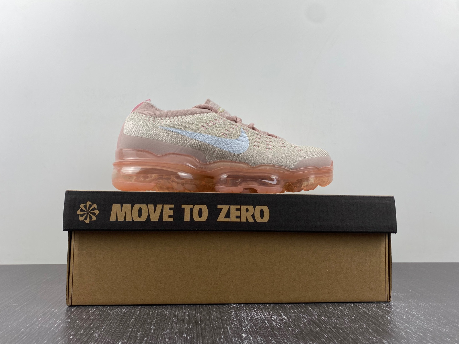 Nike Air VaporMax 2023 Flyknit Oatmeal Pearl Pink DV6840-101