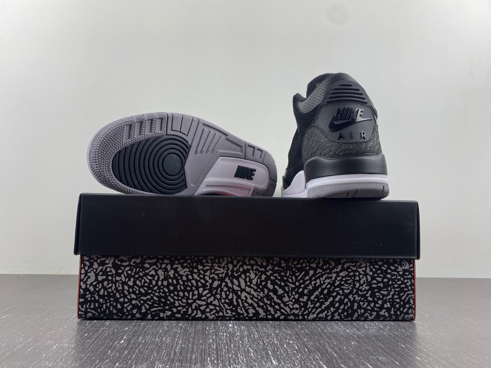 Jordan 3 Retro Tinker Black Cement Gold - CK4348-007