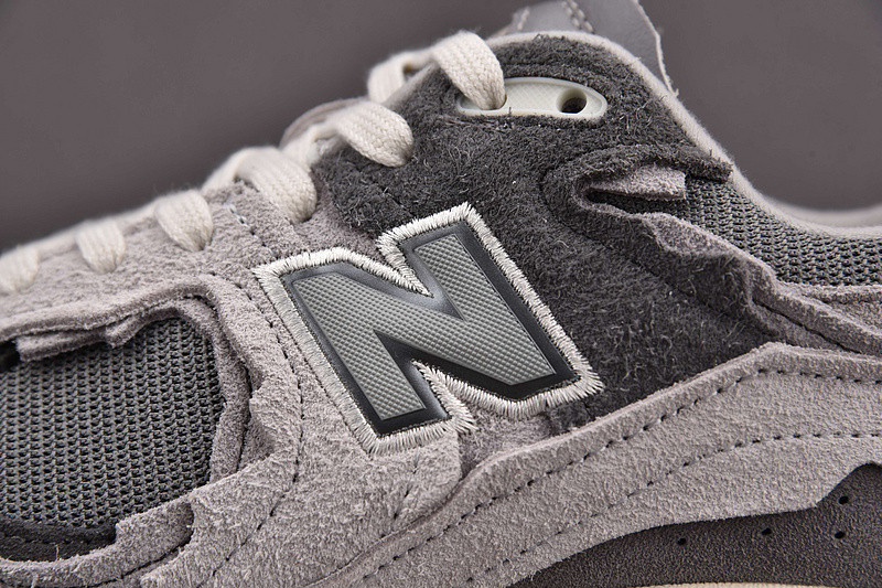 New Balance 2002R Protection Pack Rain Cloud M2002RDA