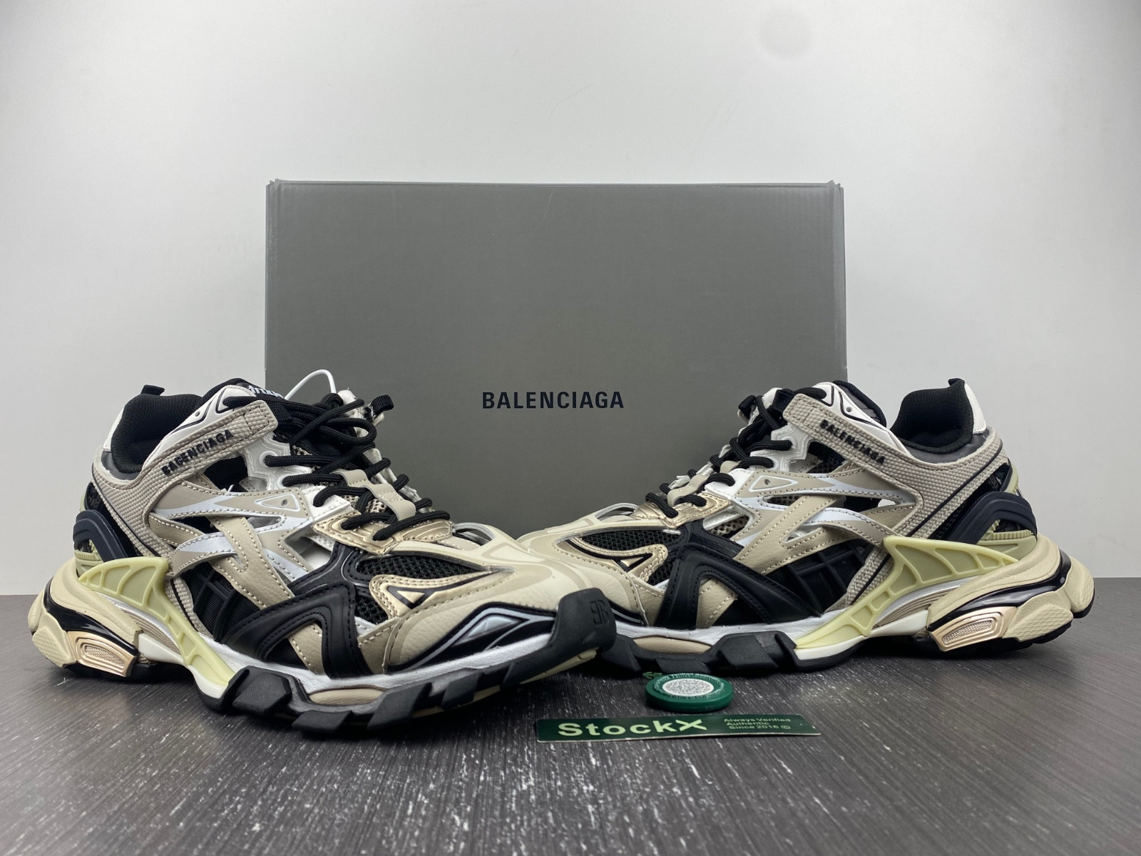 Ba*len*cia*ga track 2.0 beige 568615w2gn38071