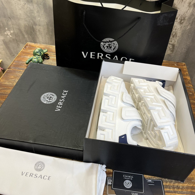 VERSACE SNEAKER