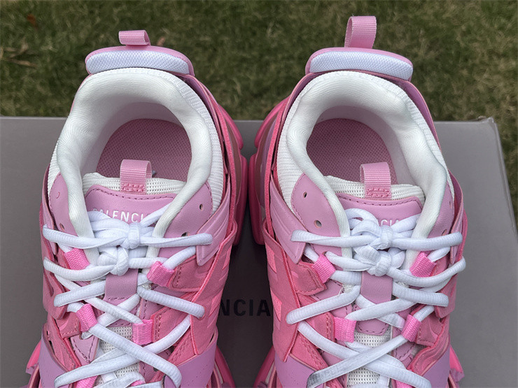 Ba*len*cia*ga track trainer 