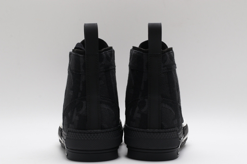 D B23 HIGH-TOP SNEAKERS