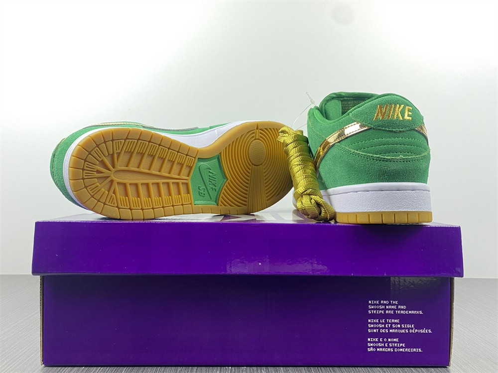 Nike SB Dunk Low Pro St. Patrick