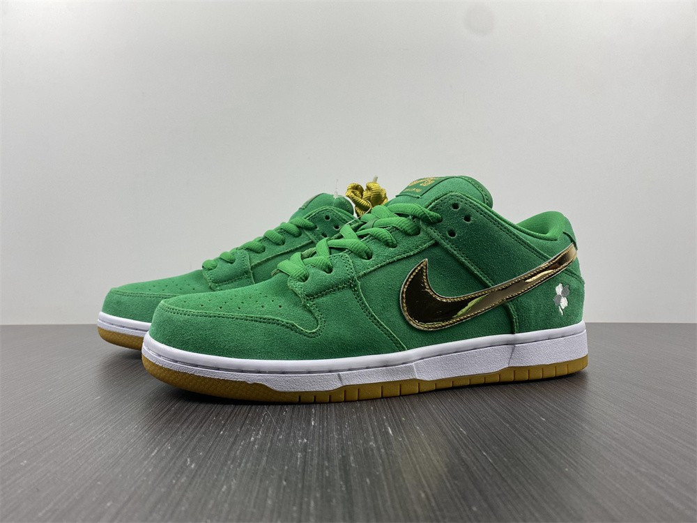 Nike SB Dunk Low Pro St. Patrick