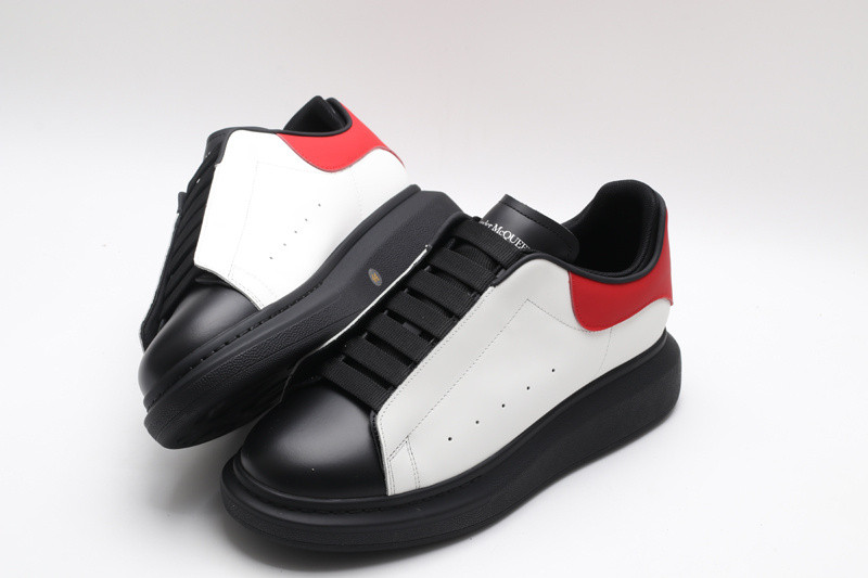 ALEXANDER MCQUEEN SNEAKER