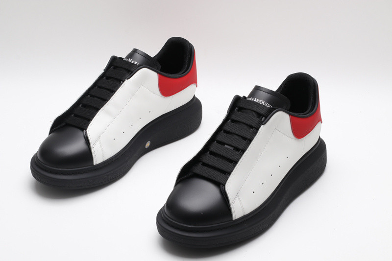 ALEXANDER MCQUEEN SNEAKER
