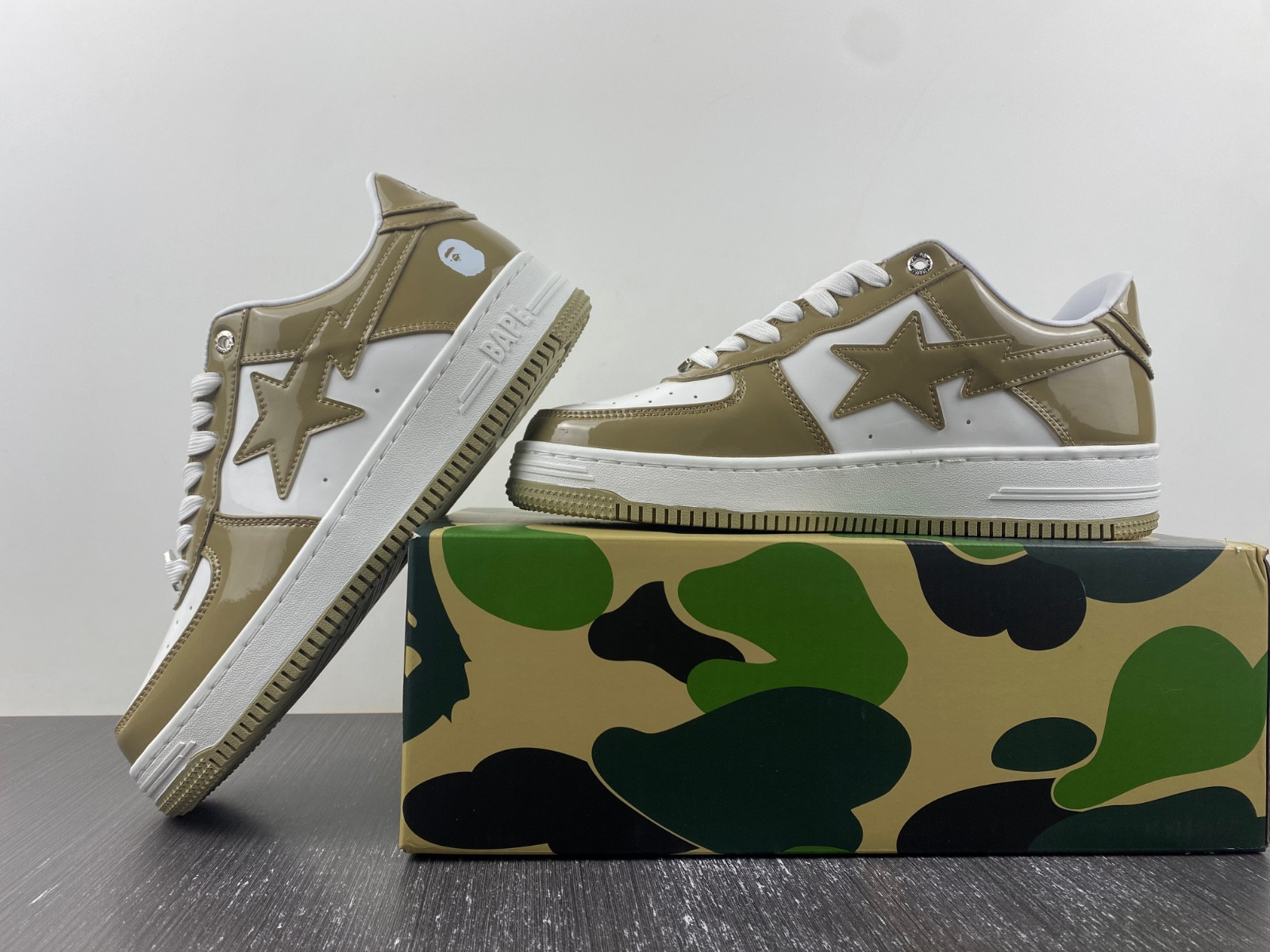 BAPE SNEAKERS