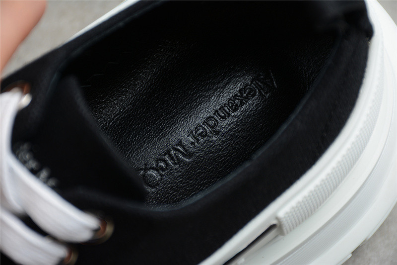 ALEXANDER MCQUEEN SNEAKER