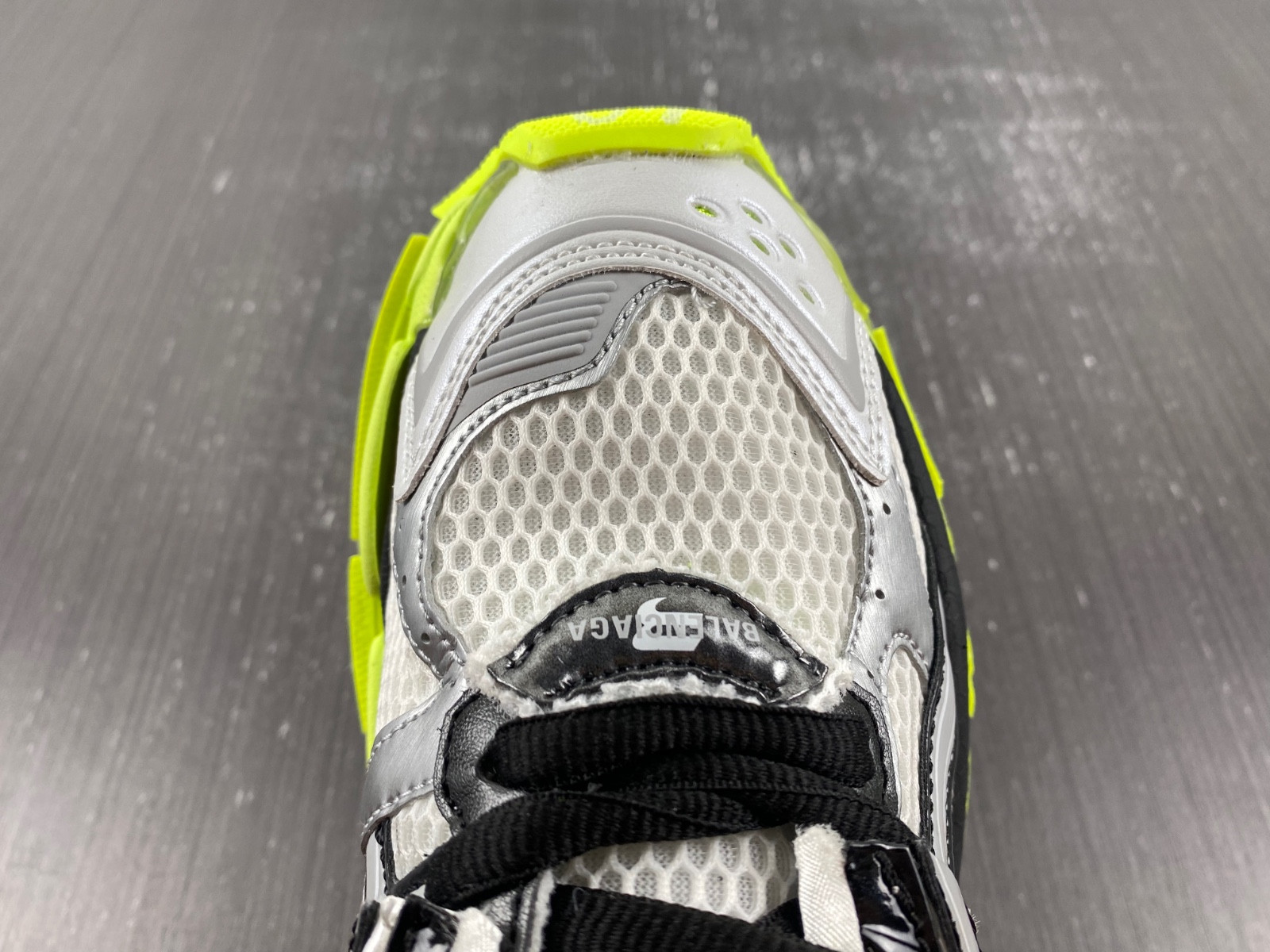 Ba*len*cia*ga runner 67403 w3rbp 1093