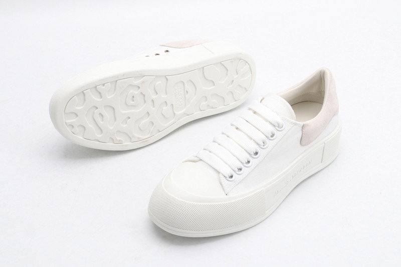 ALEXANDER MCQUEEN SNEAKER