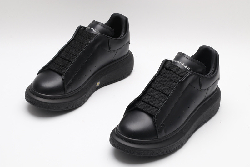 ALEXANDER MCQUEEN SNEAKER